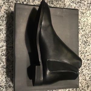 SheIn Shoes. Your classic black & sleek!